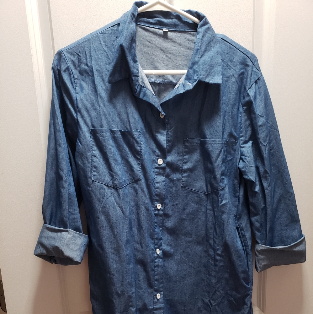 Women's Chambray Button Up